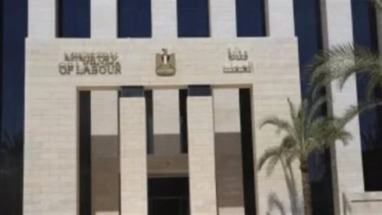 وظائف شاغرة.. شركة أمنية كبرى تقدم رواتب مغرية للشباب